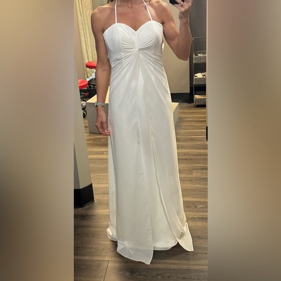 New never worn wedding dress - Picture 6 of 6